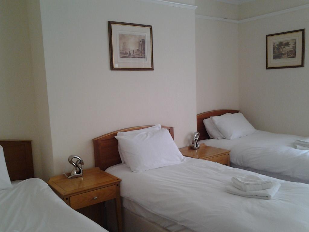 Sterling Lodge Hotel Eastbourne Szoba fotó